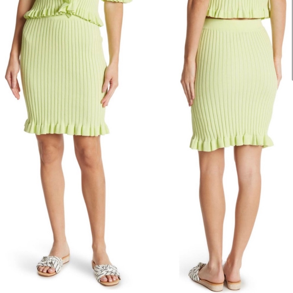 NWT BCBGeneration Lime Stretch Ruffle Skirt Size Small